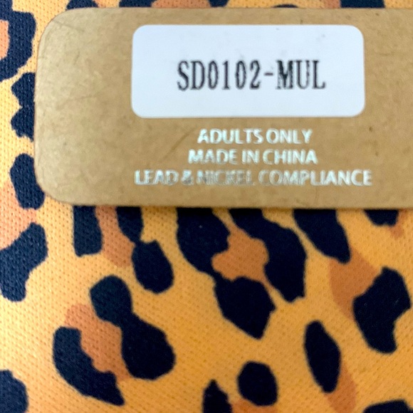 TIPI⭐️NEW Leopard Print🐆KOOZIE Beverage Cup Cover - Picture 4 of 8